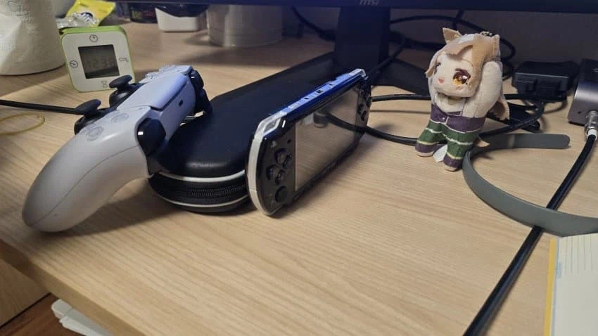 [말딸] 선샌니 이 게임기는 도대체 뭔가용!_1.webp