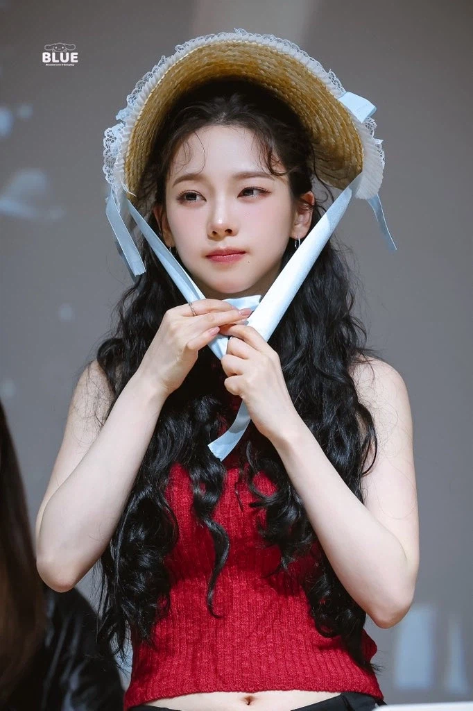 카리나 눈나아!!!_8.webp