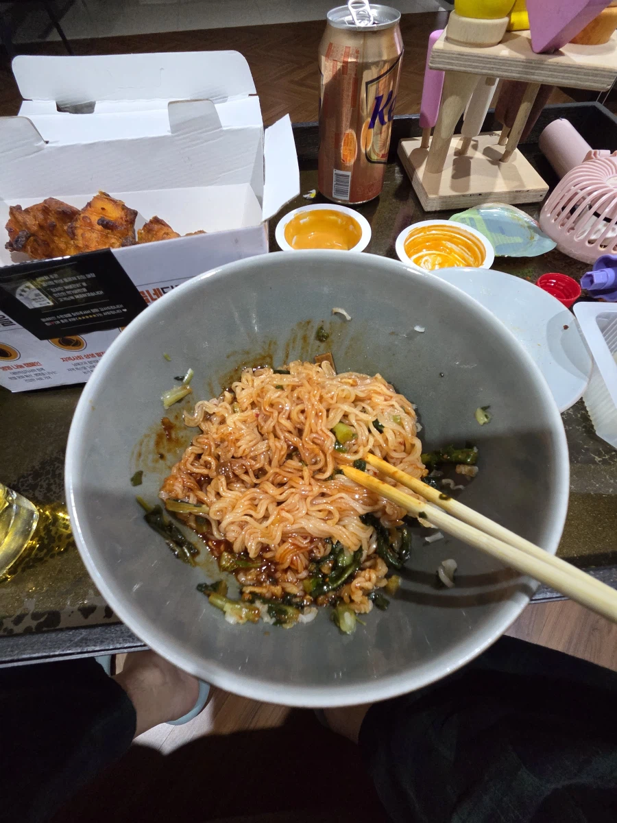 불금에 혼자 달렸습니다._4.webp