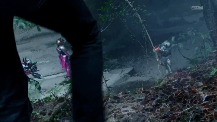 [가면라이더 가이무]의 통수는 세 번 친다_45.webp