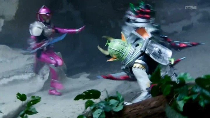 [가면라이더 가이무]의 통수는 세 번 친다_67.webp