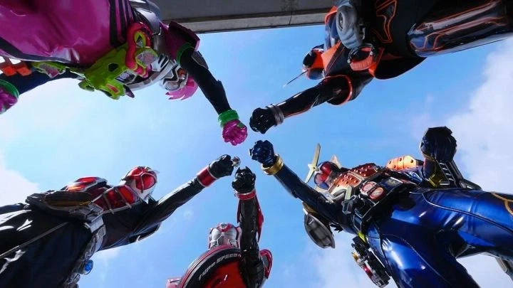 [헤이세이 제네레이션즈 에그제이드&고스트] 수작 콜라보의 아쉽던 점_1.webp