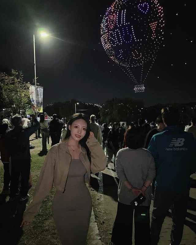 동탄미시룩 입은 코스프레모델 누나.JPG_3.webp