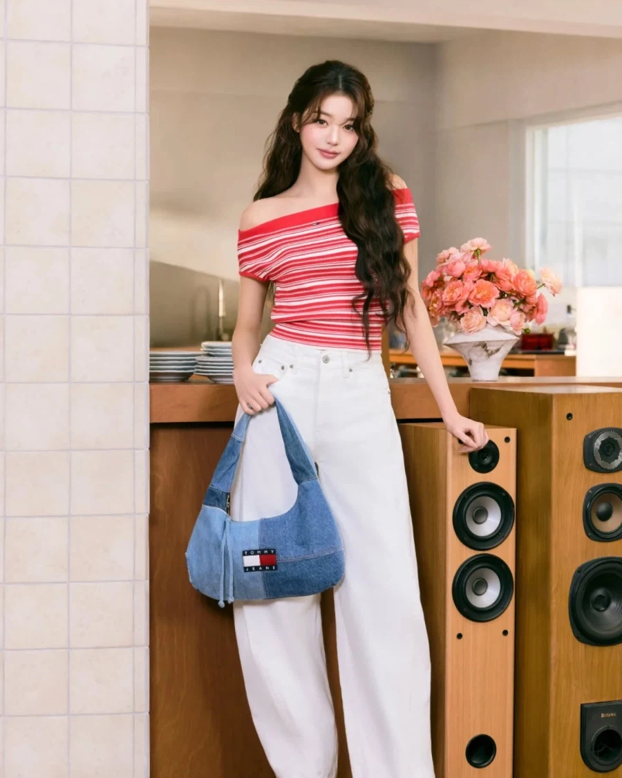 [장원영] 신학기 룩 미쳤다🔥타미 진스 2026 봄 캠페인_6.webp