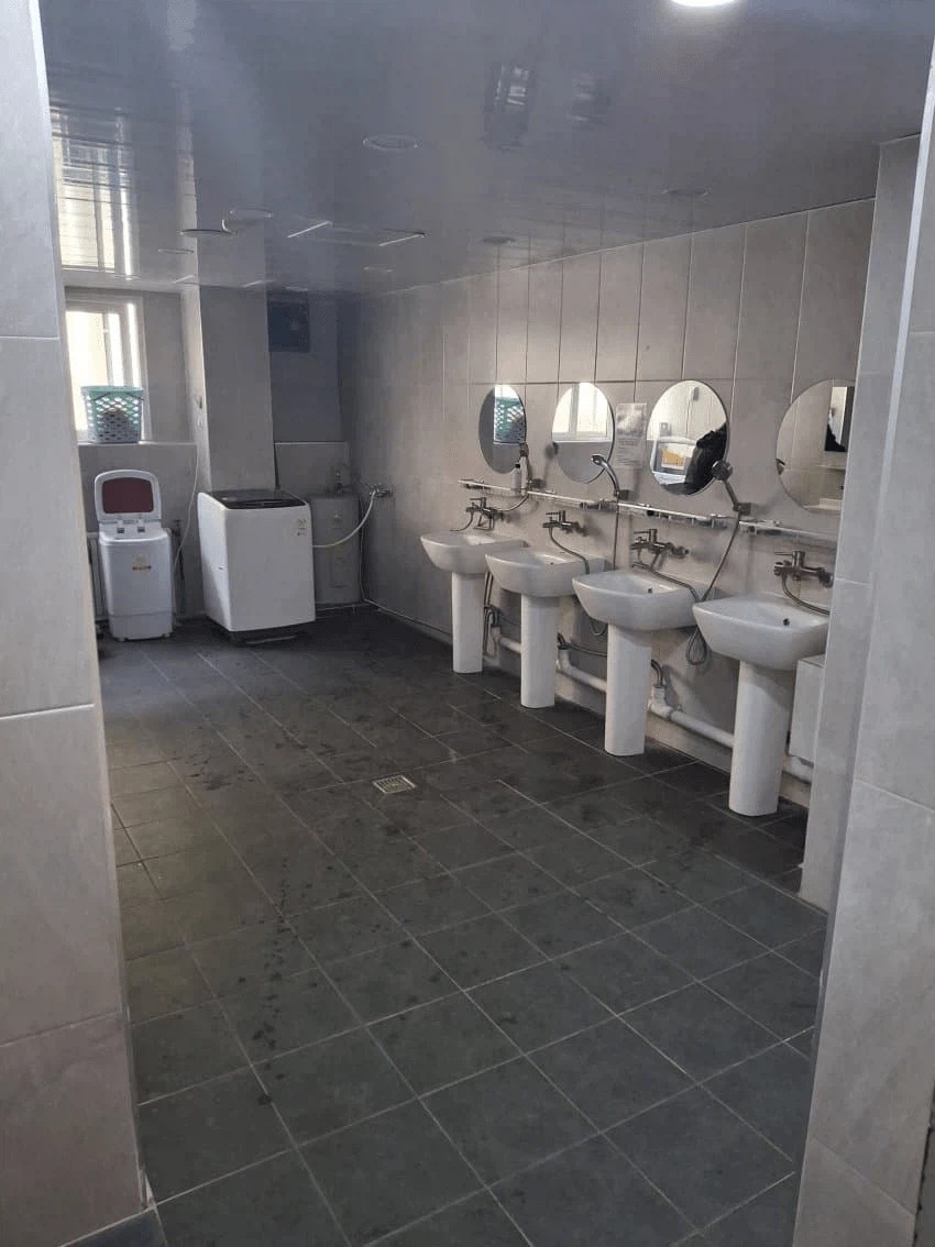 서울에서 운영하는 노숙자 쉼터.jpg_10.webp