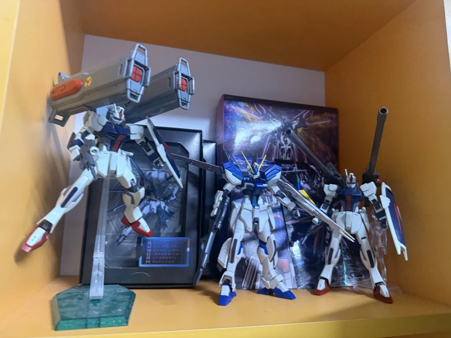 건담) 지구가 무슨색인지 알아내는법_1.webp