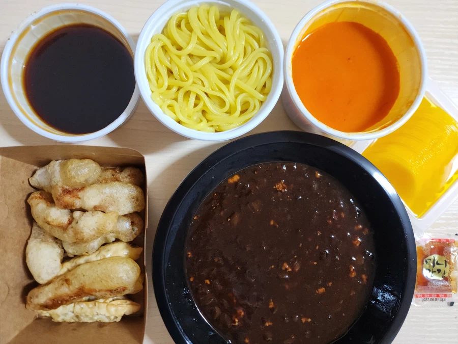 유니짜장, 미니 탕수육_1.webp