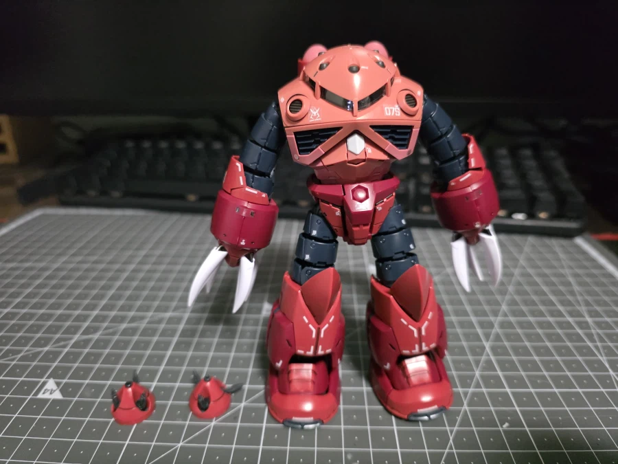 첫 건프라 만들어봤어요_9.webp