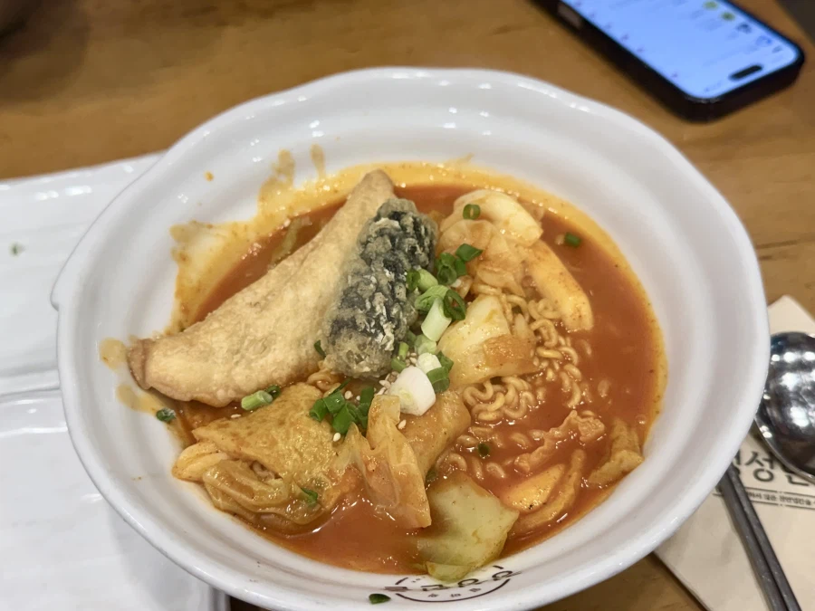 어제 회사 점심 만두_9.webp