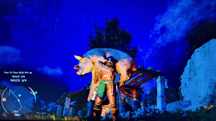 돼지 🐖 훔쳐서ᆢ돈 벌고 있어요_2.webp