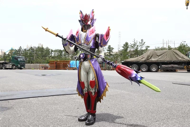 가면라이더 가이무) 극장판에서보다 더 열일한 카무로 슈트_4.webp