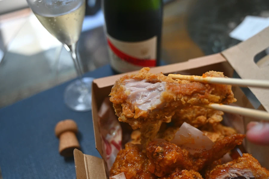 올만에 대충 사묵는 페리카나 반반치킨;ㅎ_4.webp