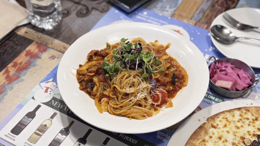 밖에서 밥 먹습니다 - 경기 안양, 그대만의 작은공간_4.webp