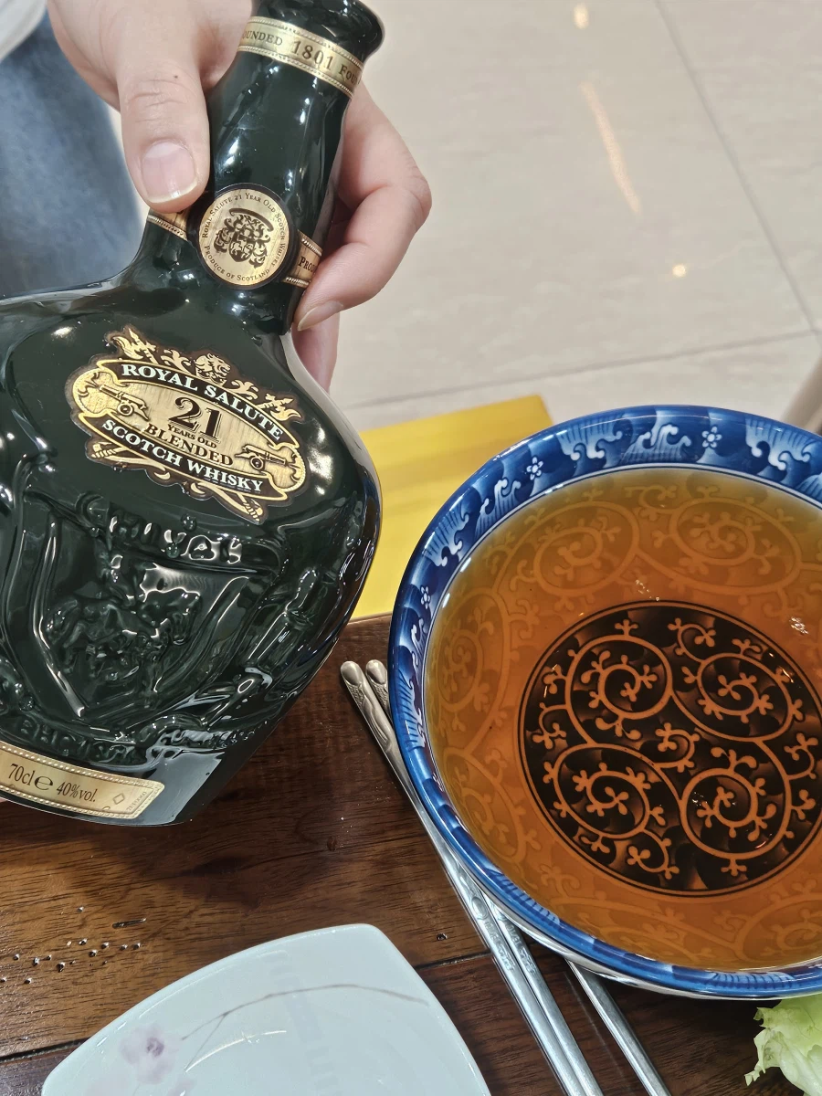 집밥 가족모임 밥상의 모든 것 (with 로얄 살루트21년)_4.webp