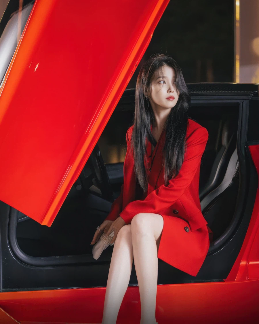 '21세기 대군부인' 스틸컷 글자 제거_1.webp