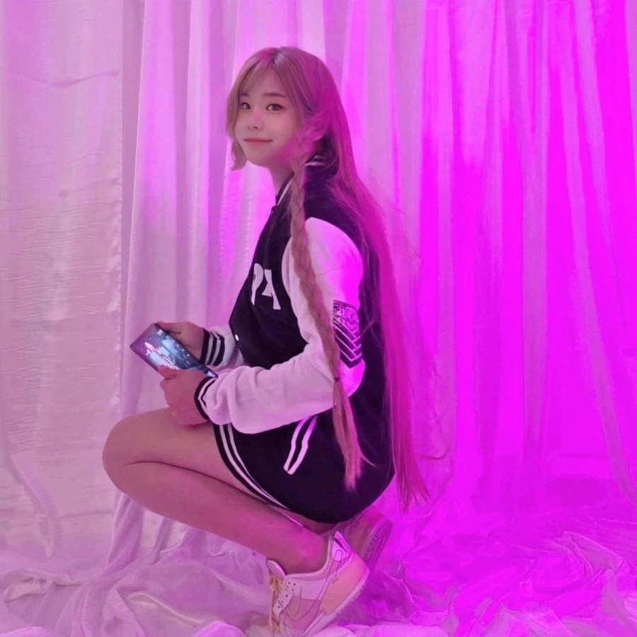 만우절 끝난 기념 국민대 여신님 업로드_1.webp