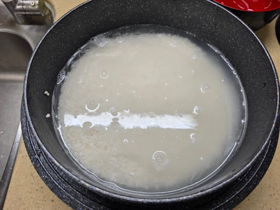 당직서며 해먹는 점심 돈까스카레_1.webp