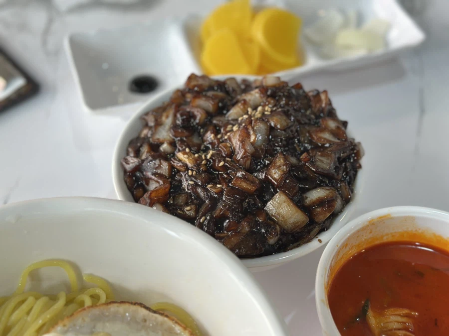 점심은 간짜장_3.webp