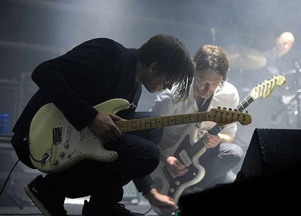 img/4/E/8/6/4E868F223F23680025