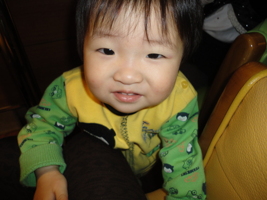 명인 만두 and 그리피스 도넛 in 명동_25.jpg