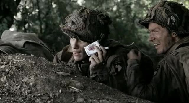 밴드 오브 브라더스 제3화 Carentan (2/2) _116.jpg