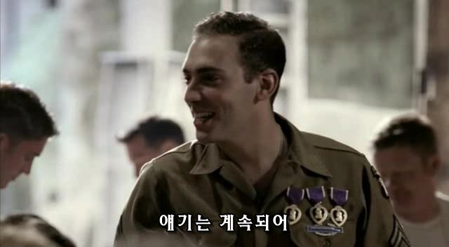 밴드 오브 브라더스 제3화 Carentan (2/2) _199.jpg