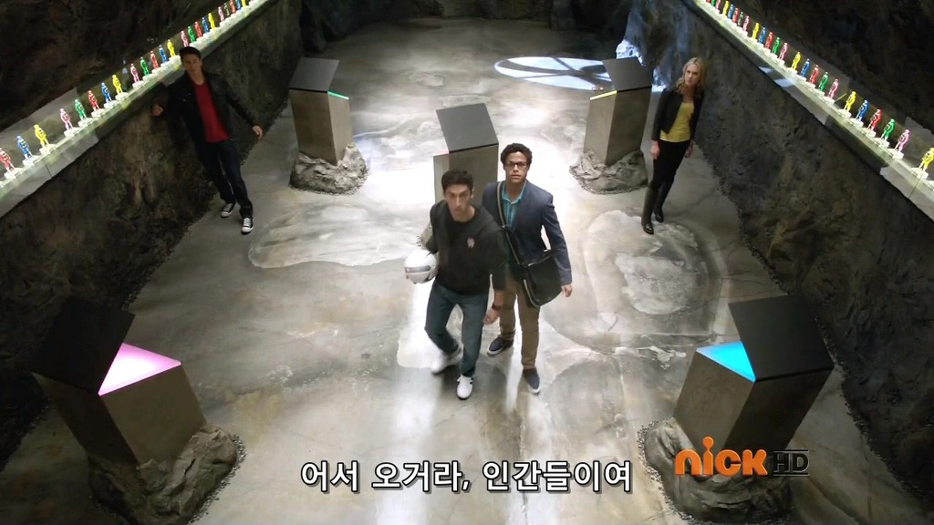 [파워레인저 메가포스] 1화 / 다시 고딩들이 활약 짱짱맨?_74.jpg
