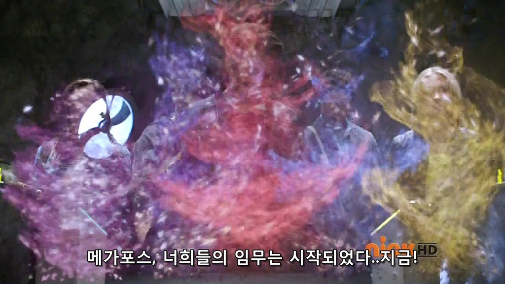 [파워레인저 메가포스] 1화 / 다시 고딩들이 활약 짱짱맨?_91.jpg