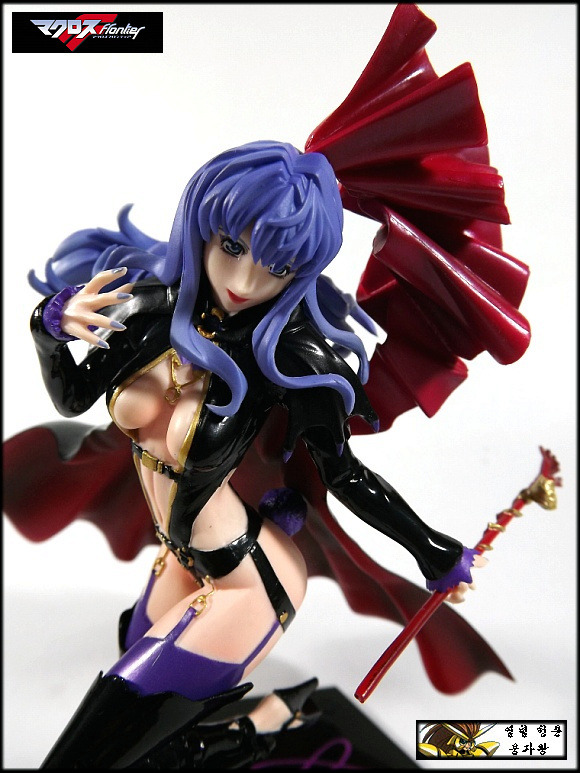 SHERYL NOME (UNIVERSAL BUNNY)_8.jpg
