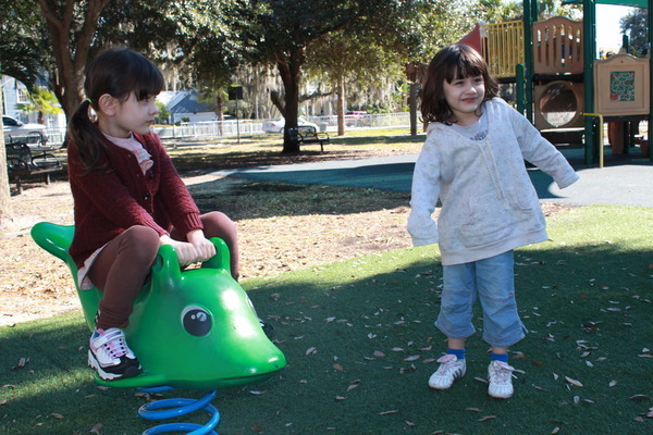 img/5/1/B/9/51B9B7894C54470018