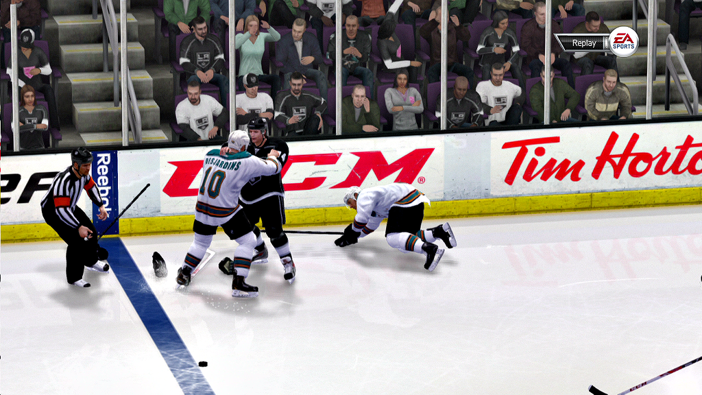 NHL 14를 처음 해보는 중입니다_11.jpg