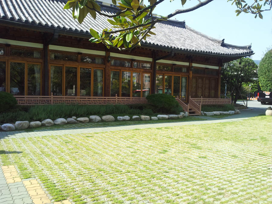 img/5/2/5/B/525BB3134E07170005