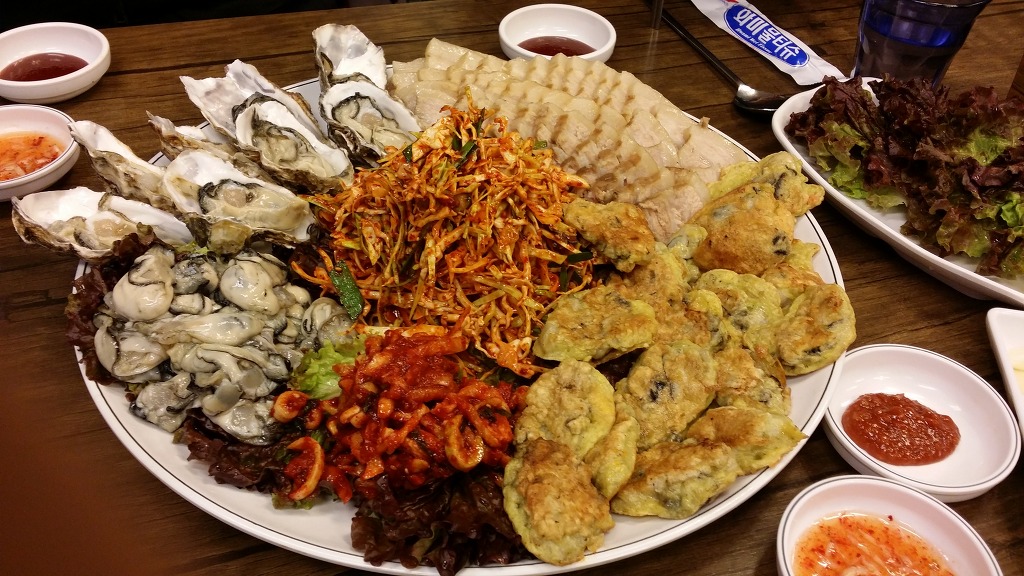 평택의 한 굴보쌈