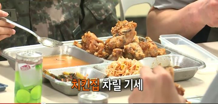 img/5/2/8/A/528AC82E3537DC0028