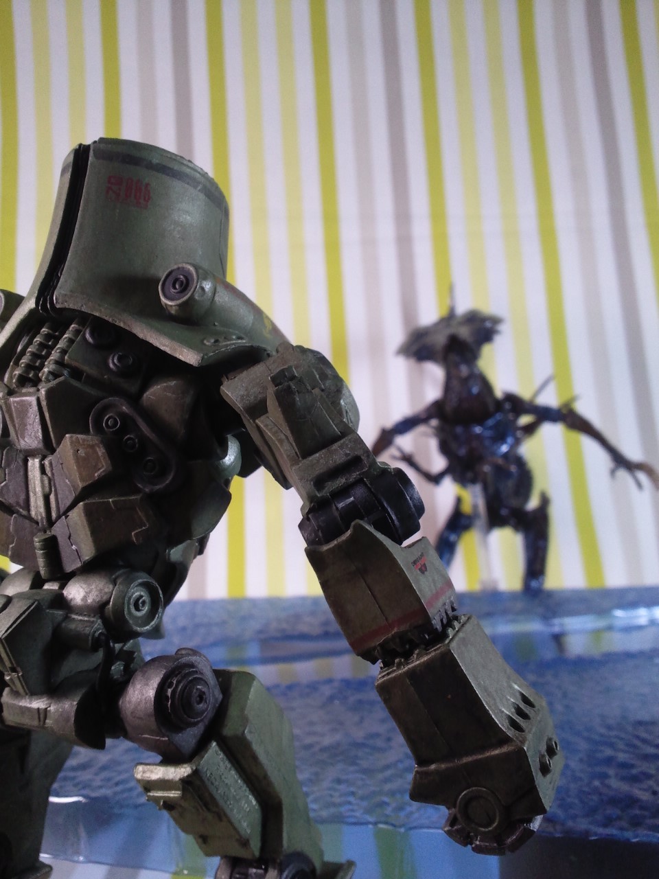 NECA 퍼시픽림 7인치 3탄- 체르노알파 리뷰[브금]_29.jpg