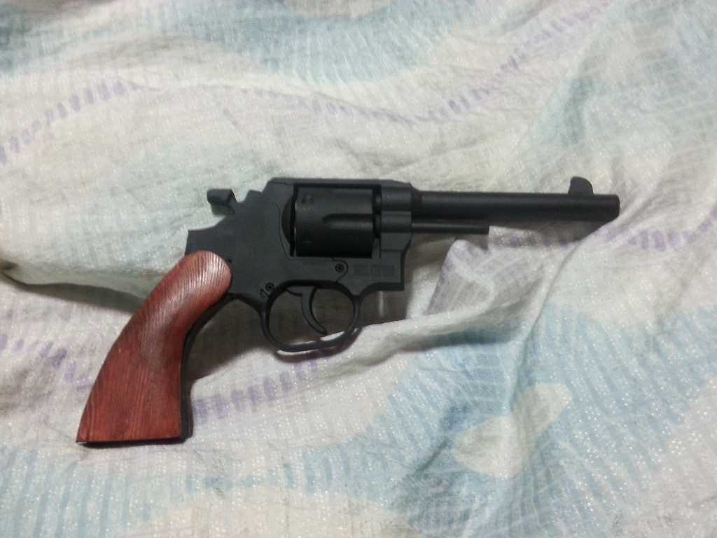 img/5/3/D/4/53D4FAB5470E440006