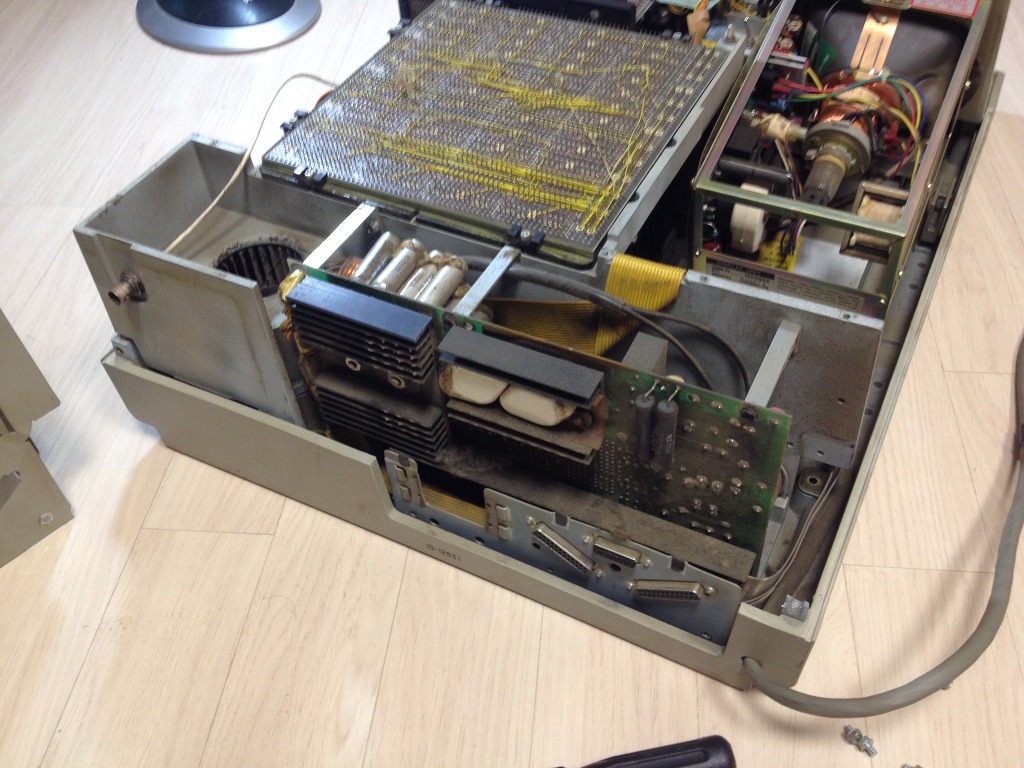 IBM 5100, 최초의 휴대용 컴퓨터_39.jpg