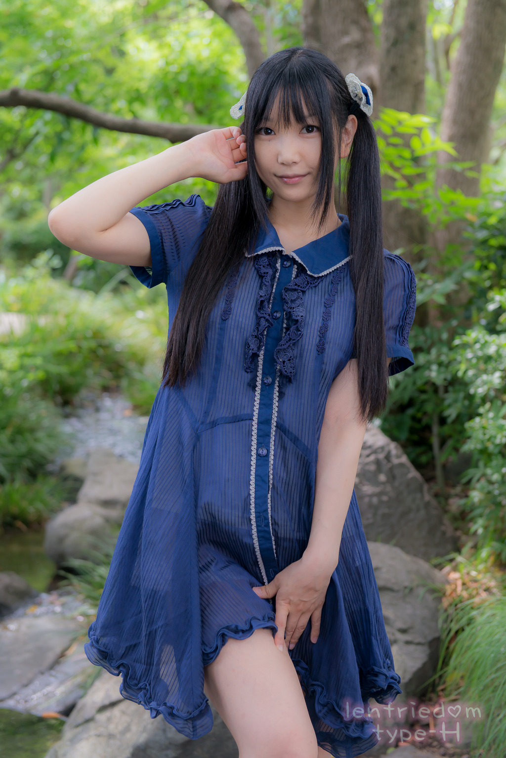 img/5/3/F/2/53F22F363457DA0027