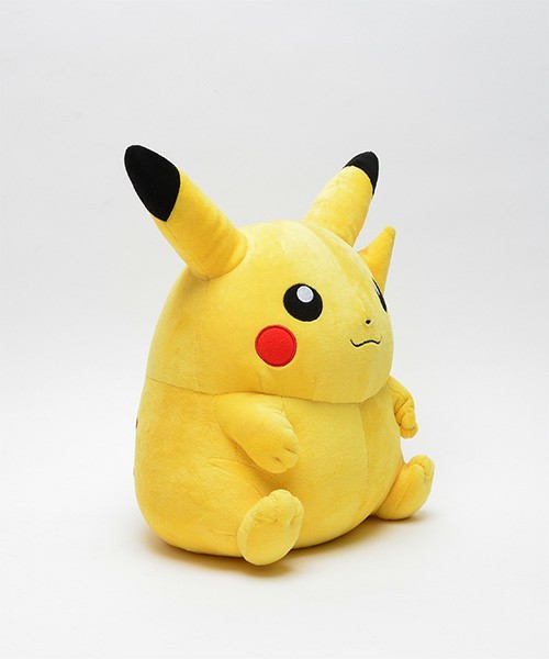 높이 40cm, 무게 6kg 피카츄 등신대 인형 11월 발매 [사진]_10.jpg