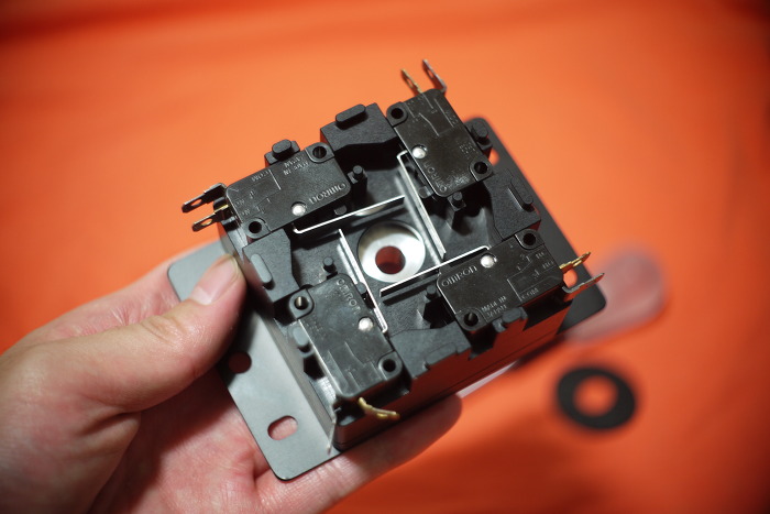 img/5/4/7/3/54734FFC436A1B0025