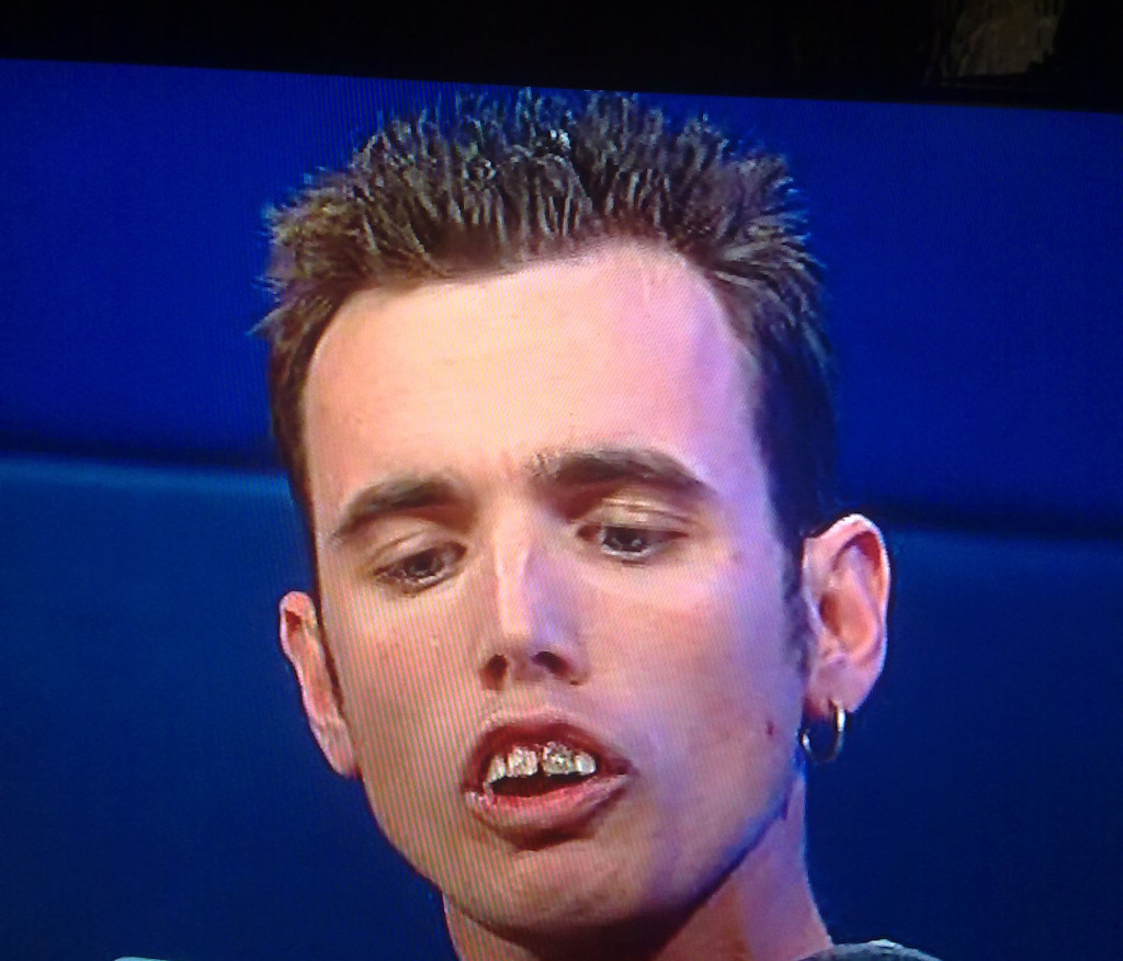 img/5/4/A/8/54A8F66E452E6D0036