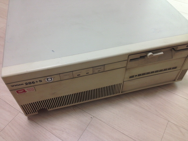 img/5/5/4/C/554C83E64F0EFE0008