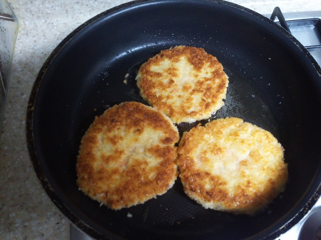 편하게 먹는 (수제)새우버거_35.jpg