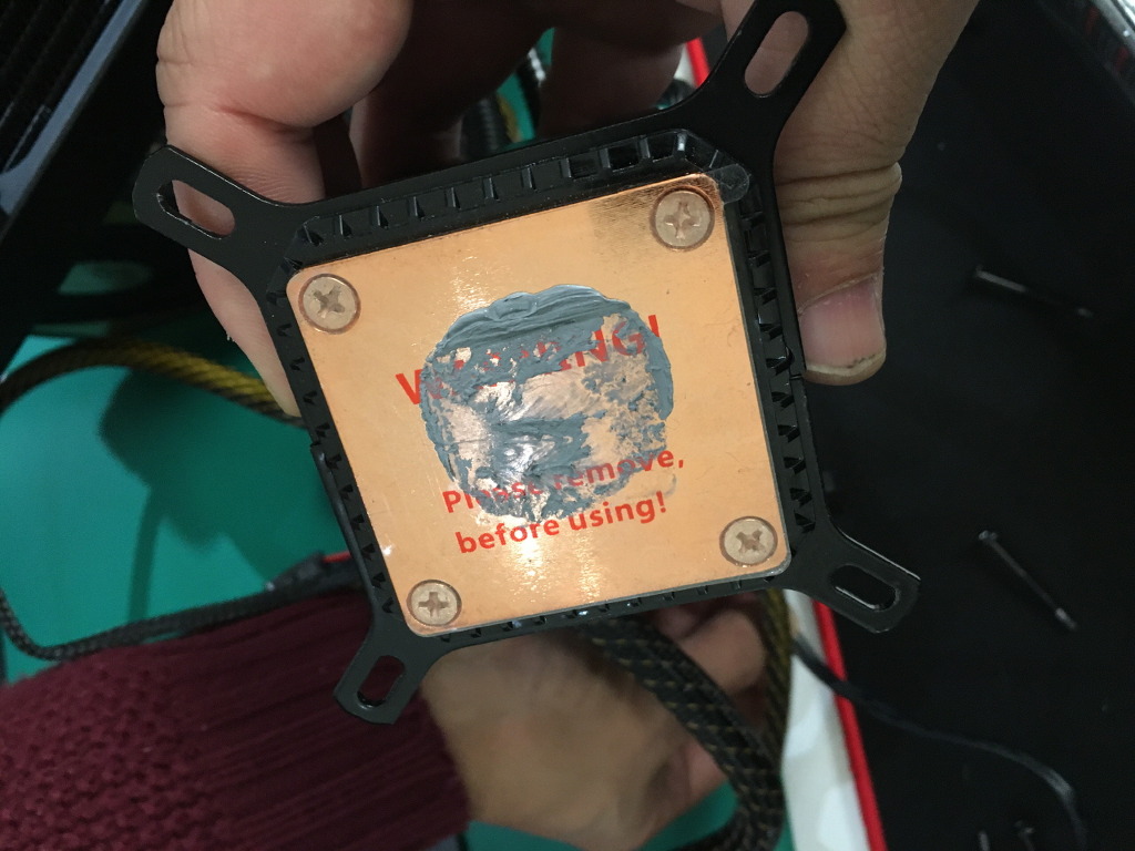 img/5/6/7/2/56721300411E730008