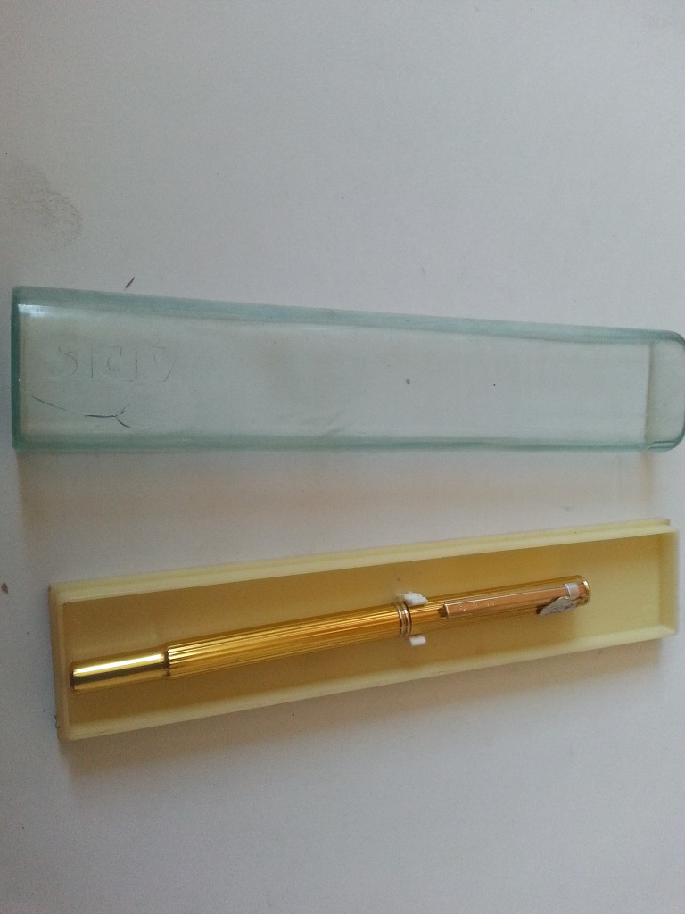 img/5/6/B/0/56B0A23F3944520015