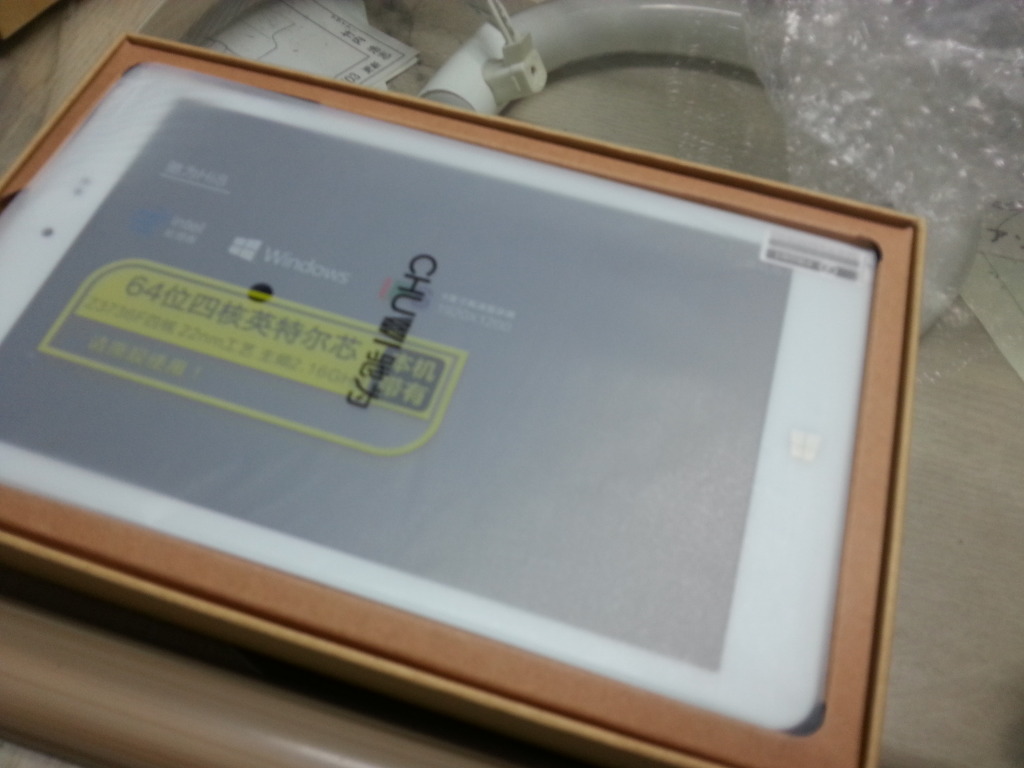 윈도우 태블릿 chuwi HI8입니다._2.jpg