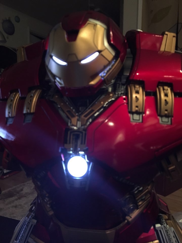 img/5/6/C/7/56C71B7B3C2A5A0025