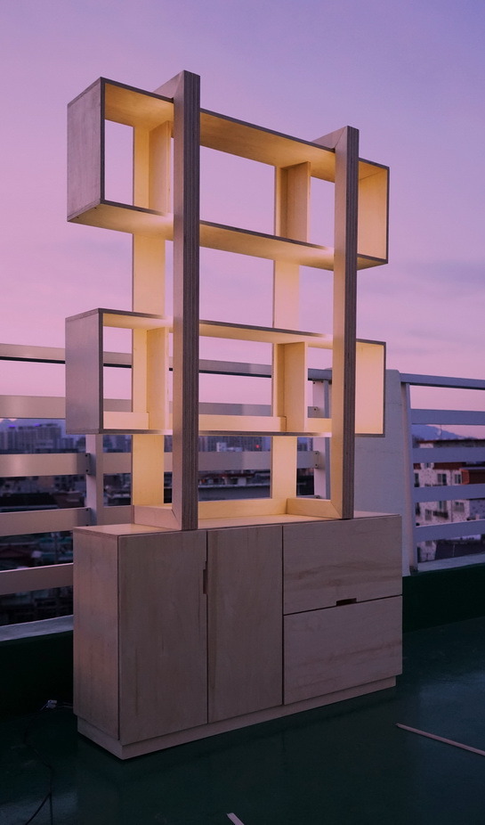 취미로 히어로..가 아니라 가구를 만드는 사람입니다._1.jpg