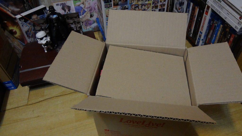 극장판 러브라이브! UFE (한국 정발판), 살펴 보기_1.jpg