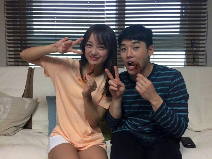 발로 유혹하는 세정이_2.jpg